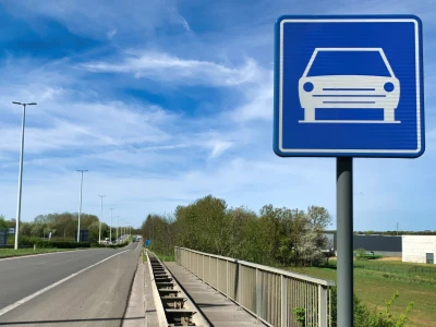 Start of an expressway.