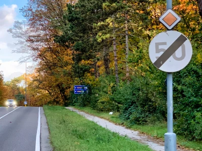 Het einde van een snelheidsbeperking.